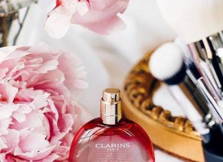 Clarins Fix’ Make-Up