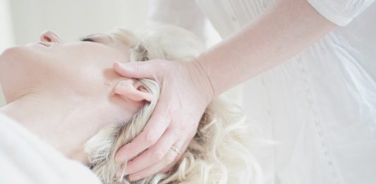 10 OF THE MAIN CAUSES OF BACK AND NECK PAIN