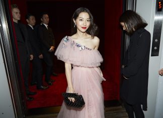 “มิว-นิษฐา” ชมแฟชั่นโชว์ Valentino Pre Fall 2019 Collection