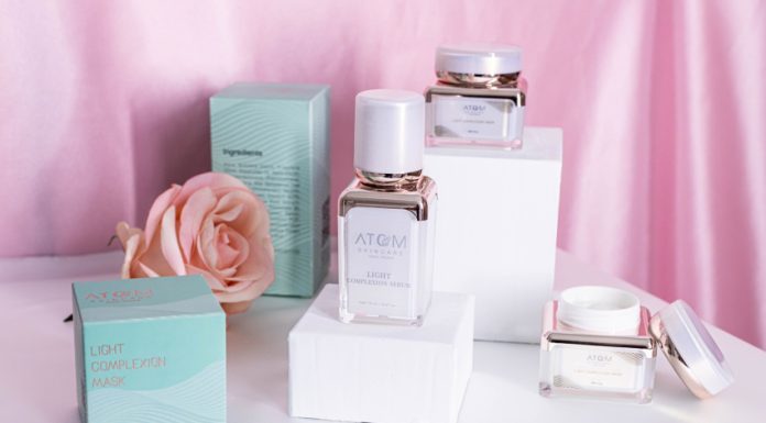 เซรั่มที่ผสานเต็มเซลล์กุหลาบ LIGHT COMPLEXION SERUM ATOM SKINCARE”