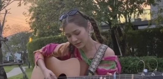 “วิโอเลต วอเทียร์” โซโล่กีต้าร์ ร้องเพลงท้าลมหนาว Cover เพลงฮิตไวรัล “Pano”
