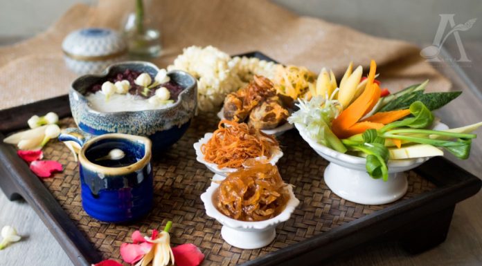 เติมมนต์เสน่ห์ความเป็นไทย กับ ชุดข้าวแช่ชาววัง จาก ร้านอาหารไทยอัญญา