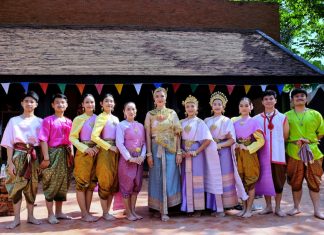 ททท.กาญจนบุรี ย้อนรำลึกประเพณีสงกรานต์ไทยเมือง ณ มัลลิกา ร.ศ.๑๒๔