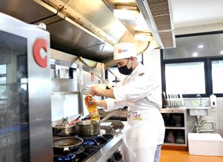 “Gourmet & Cuisine Young Chef 2023” เวทีประชันฝีมือแข่งขันทำอาหารระดับอุดมศึกษา สานฝันสู่เชฟมืออาชีพ