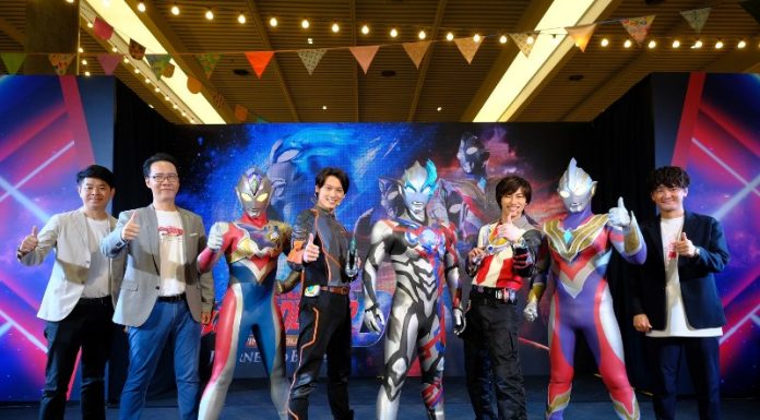 “เดกซ์” ปลื้ม แฟนๆ แห่ชมงานเปิดตัว Ultraman Blazar เตรียมส่งยอดมนุษย์คนใหม่ โกยเรตติ้ง พร้อมชู “อุลตร้าแมน” ต้นแบบฮีโร่แห่งความดี