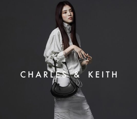 CHARLES & KEITH คอลเลคชั่นฤดูใบไม้ร่วง 2023 โดย ฮัน โซฮี ที่ได้นำเสนอกระเป๋า ‘Petra’ ได้อย่างโดดเด่น