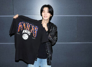 สุดว๊าว !‘ชูก้า BTS’ คอลแลป ‘Mitchell & Ness’ เปิดตัวคอลเล็คชั่นเครื่องแต่งกาย NBA ชุดกีฬาลีกอเมริกัน