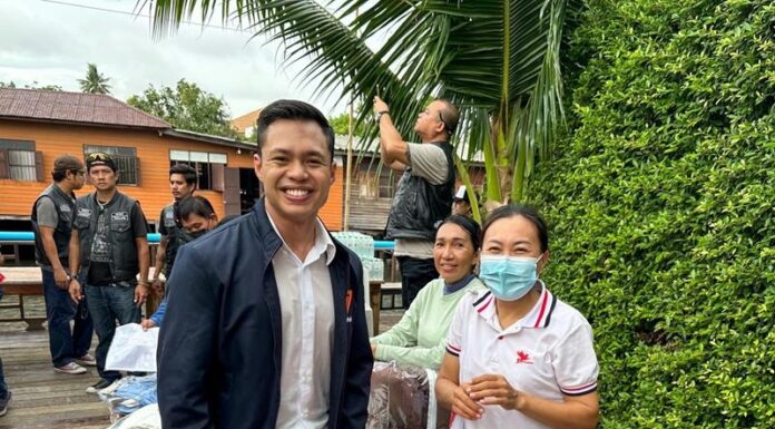โครงการจิตอาสาหน่วยพระราชทานและประชาชนจิตอาสาเขตตลิ่งชัน จังหวัด กทม ร่วมทำความดีด้วยหัวใจ