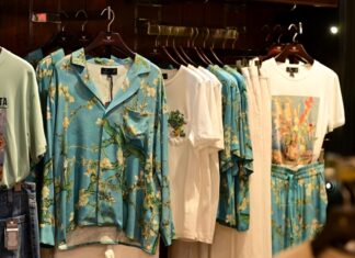 เปิดคอลเลกชั่น ROYAL IVY REGATTA x VAN GOGH MUSEUM
