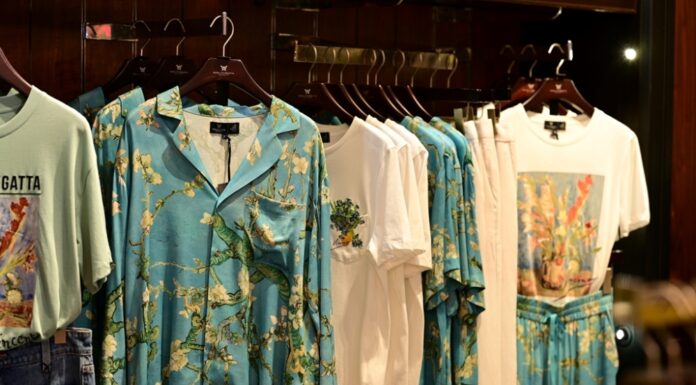เปิดคอลเลกชั่น ROYAL IVY REGATTA x VAN GOGH MUSEUM