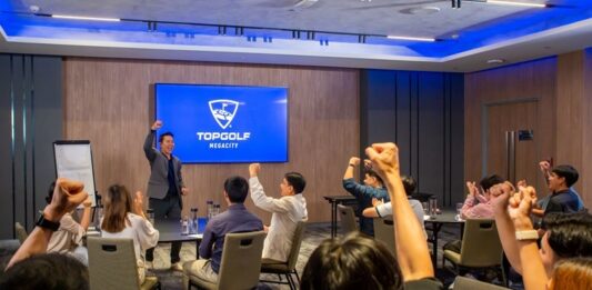 เตรียมตัวให้พร้อมที่จะสนุกสุดเหวี่ยงไปกับแพ็คเกจส่งท้ายปี ที่ท็อปกอล์ฟ เมกาซิตี้!