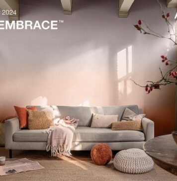 Sweet Embrace อ้อมกอดอันแสนหวาน สีแห่งปี 2024 ของอั๊คโซ่ โนเบล