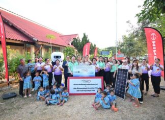ฮีโน่ We Care เดินหน้าโครงการ Hino Solar Powering a Sustainable Tomorrow ติดตั้งอุปกรณ์แผงโซลาเซลล์ แห่งที่ 3