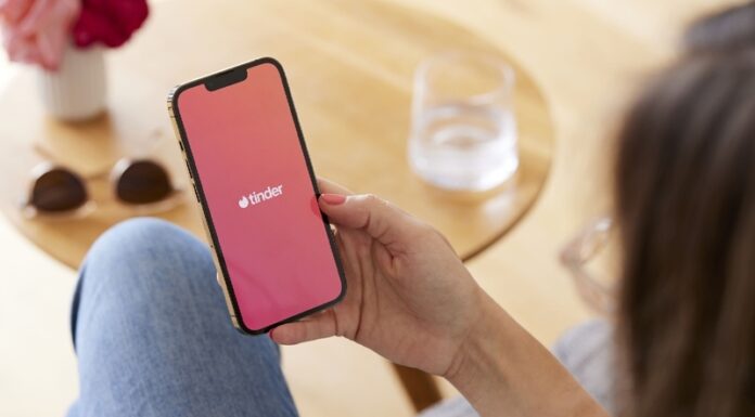Tinder เผย Dating Sunday คนโสดส่งข้อความหากันมากที่สุดแห่งปี เจาะพฤติกรรม Gen Z ไทยมุ่งออกเดทแบบมีเป้าหมายมากกว่าดูแค่เพียงรูปถ่าย