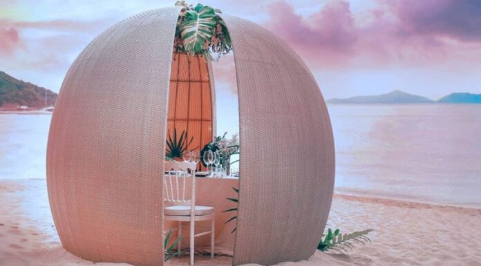 ‘Romantic Cocoon’ ดินเนอร์ริมทะเลสุดโรแมนติก หมุดหมายใหม่สุดตราตรึง ณ อนันตรา บ่อผุด เกาะสมุย