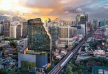 Save 20% Plus Free Breakfast at Carlton Hotel Bangkok Sukhumvit