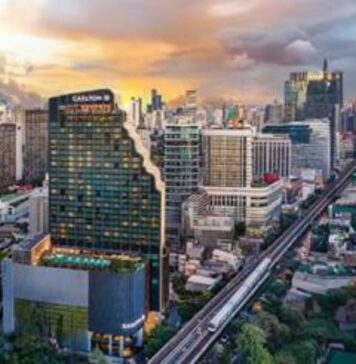 Save 20% Plus Free Breakfast at Carlton Hotel Bangkok Sukhumvit