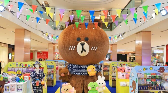 LINE FRIENDS ชวนคุณมาเปียกปอนความสุขและสนุกสุดๆ ที่ PLAY LINE FRIENDS