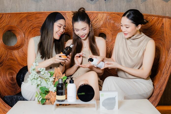 เผยผิวสวยแบบ THANN บูสต์ผิวให้เนียนนุ่มชุ่มชื้นอย่างยาวนานด้วย “EMULTECH”