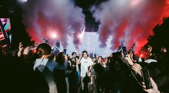 BeOnCloud เซอร์ไพรส์แรง ! ประกาศทำภาคต่อ ซีรีส์ 4MINUTES ในแฟนคอนด้วยชื่อ “8 Hours” ในปี 2025 นี้