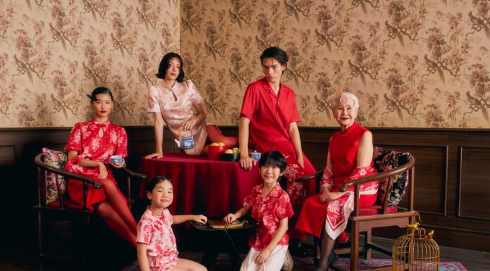 JASPAL เปิดตัวคอลเลกชั่นใหม่ ต้อนรับตรุษจีนปีมะเส็ง ในคอนเซ็ปต์ “Happiness Together” พร้อมเชิญลูกค้าตัวจริงของ JASPAL ร่วมถ่ายแฟชั่นเซตกับเหล่าคนดัง