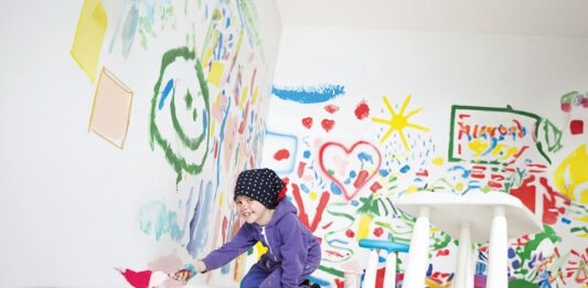 ครั้งแรกในประเทศไทย!! KANEBO PAINT HOPE ON SPACE 2025 เวิร์คช้อปสร้างสีสันบนพื้นที่ว่างเปล่าอย่างอิสระ