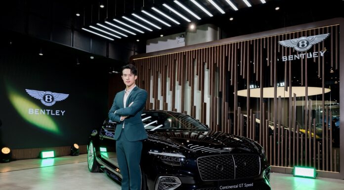 เบนท์ลีย์ แบงค็อก เปิดตัว New Continental GT Speed พร้อมคว้าตัวดาราหนุ่ม ‘เจมส์ มาร์’ เผยประสบการณ์การขับขี่สุดยอดแกรนด์ทัวเรอร์ ณ AAS House แกลเลอรีคนรักรถหรูแห่งใหม่ใจกลางเมือง