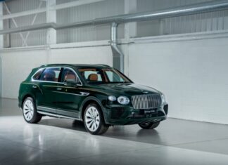 เบนท์ลีย์ – เดอะ เพนนินซูลา ฮ่องกง ร่วมรังสรรค์ Bentayga EWB Azure รุ่นออกแบบพิเศษ พร้อมเปิดประสบการณ์การบริการแบบเฉพาะตัวที่เหนือกว่า