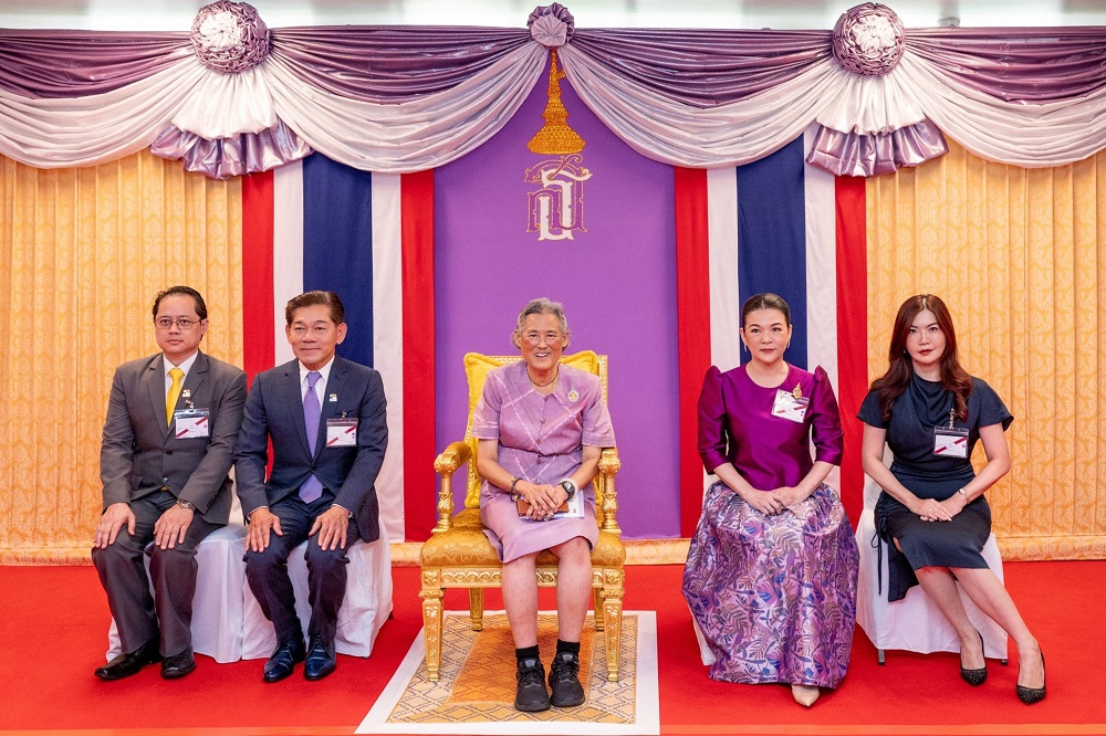 มูลนิธิ แมค แฮปปี้ แฟมิลี่ 11