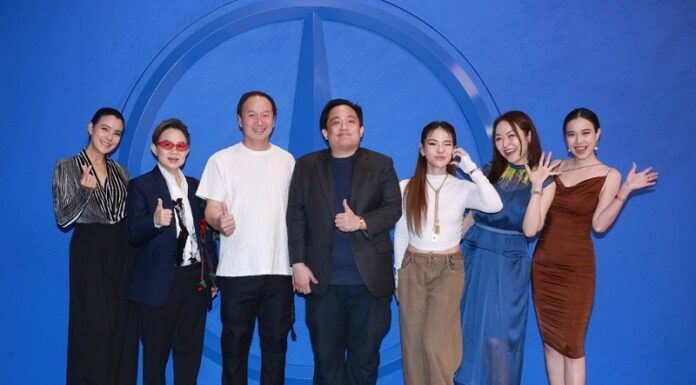 เซเลบคนดังแฟนพันธุ์แท้ เมอร์เซเดส-เบนซ์ ชวนเช็คอิน “ICONIC YOU” เดสทิเนชั่นสุดฮิปที่หลอมรวมช่วงเวลา ผู้คนและประสบการณ์สุดพิเศษที่ผสาน “ยนตรกรรม” และ “เสียงดนตรี” ไว้ด้วยกัน ในงาน “ICONIC YOU” – A HARMONY OF CAR & MUSIC ณ The Storeys ชั้น G One Bangkok