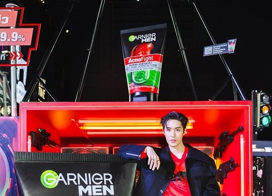 Garnier Men AcnoFight พร้อมน็อคสิว ชวน ต่อ ธนภาพ จับมือ 6 โปรเพลเยอร์ ตะลุย Free Fire ปล่อยแอร์ดรอปยักษ์ลงสมรภูมิรบ กลางสยามสแควร์