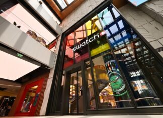 ปักหมุด! แลนด์มาร์คแห่งใหม่ Swatch ณ วัน แบงค็อก สาขาใหญ่ที่สุดในโลก รวมพื้นที่สองชั้นกว่า 600 ตารางเมตร