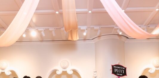 Pucci เปิดตัวคอลเลกชันประจำฤดูกาล ใบไม้ผลิ-ฤดูร้อน 2025 ในบรรยากาศอันงดงามของวิลล่าริมทะเลเมดิเตอร์เรเนียน ณ เมือง Portofino ประเทศ อิตาลี