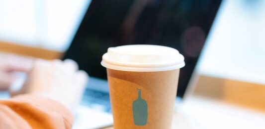 BLUE BOTTLE COFFEE UNVEILS FIRST SOUTHEAST ASIAN OUTLET AT LUMINE SINGAPORE, ANNOUNCING MENU OFFERINGS AND PARTNERSHIPS WITH LOCAL COMMUNITY