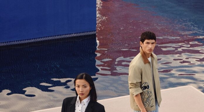 ดิสนีย์และคาร์ล ลาเกอร์เฟลด์ เปิดตัวแคปซูลคอลเลกชั่นเพื่อร่วมเฉลิมฉลองไอคอนิกสเก็ตช์อันเป็นเอกลักษณ์ของคาร์ล ลาเกอร์เฟลด์และ “โดนัลด์ ดั๊ก” ตัวการ์ตูนระดับตำนานของดิสนีย์