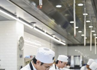 เวทีล่าฝัน “Gourmet & Cuisine Young Chef 2025” เฟ้นหาสุดยอด “เชฟเยาวชนรุ่นใหม่” ชิงรางวัลรวมกว่า 3 แสนบาท เปิดรับสมัคร 1 พ.ค. นี้