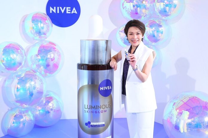 นีเวีย เปิดตัว LUMINOUS630 SKIN GLOW SERUM ผสานพลัง Thiamidol® ลดจุดและรอยดำฝังลึก สู่ผิวโกลว์ กระจ่างใสใน 3 วัน