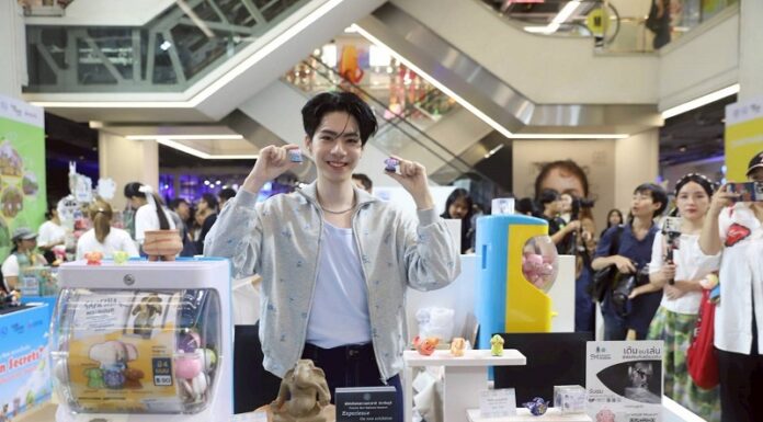 เริ่มแล้ว! เทศกาลอาร์ตทอยชวนเที่ยวภาคตะวันออก Thai Art Toy Fest : สยามเด็กเล่น @Siam Center ตอน “Eastern Secrets : ตามหา (ความลับ) ภาคตะวันออก”26-27 กรกฎาคม 2568 ณ Atrium 2 ชั้น G Siam Center