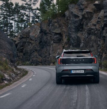 The New Volvo EX30 Cross Country เปิดตัวแล้วที่ประเทศไทย ยนตรกรรมไฟฟ้าที่พร้อมพาคุณก้าวข้ามกรอบเดิม ๆ อย่างมีสไตล์