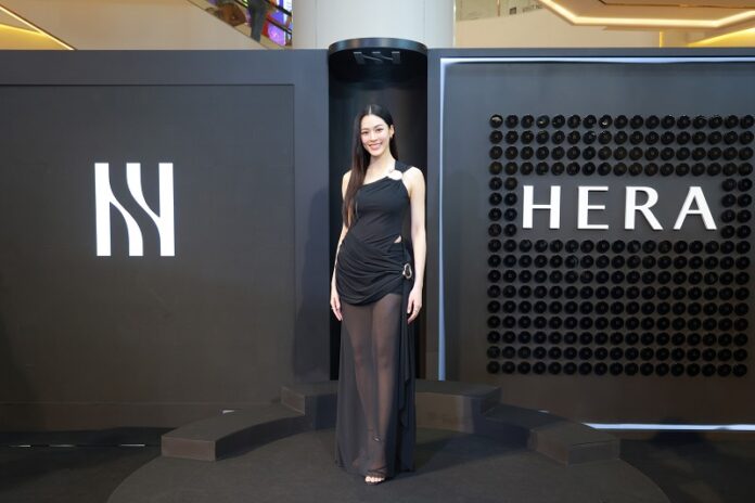 ออร่าระดับเอเชีย! “หลิงหลิง” ฉลองเปิดตัวแบรนด์แอมบาสเดอร์ HERA แบรนด์ชั้นนำจากกรุงโซล พร้อมแนะนำคุชชั่นยอดขายอันดับหนึ่งในเกาหลี