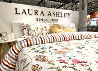 ลอร่า แอชลีย์ (Laura Ashley) เปิดตัวคอลเลกชันใหม่ “Timeless British Elegance : Vibrant Bloom Collection” พร้อมขยายช่องทางขายที่ สยามพารากอน และ ดิ เอ็มโพเรียม