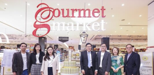 พิณนารา รุกตลาด ปักหมุดล่าสุด กูร์เมต์ มาร์เก็ต สยามพารากอน