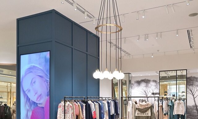 Weekend Max Mara เปิดตัวสาขาใหม่ ที่ Siam Paragon