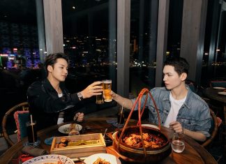 MINGYU และ VERNON แห่ง SEVENTEEN ปัก ‘แลนด์มาร์กวิวกลางคืนสุดปัง’ ริมอ่าวฮ่องกง สองหนุ่ม เค-ป็อป เที่ยว ‘เรือสำเภาโบราณสุดไอคอนิก’, ‘ร้านอาหารริมอ่าว’ และ ‘รูฟท็อปบาร์’ สุดหรู ปลดล็อกมนต์เสน่ห์สุดพิเศษของฮ่องกงหลังพระอาทิตย์ตกดิน