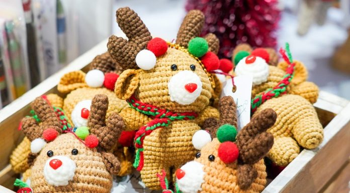 ไอคอนคราฟต์ ชวนส่งความสุขผ่าน “A Gift from Thai Craft” เซ็ตของขวัญเปี่ยมคุณค่าจากภูมิปัญญาไทยทั่วประเทศ มอบคำอวยพรความหมายดีถึงคนที่รัก พร้อมสนับสนุนช่างฝีมือและชุมชนทั่วไทย