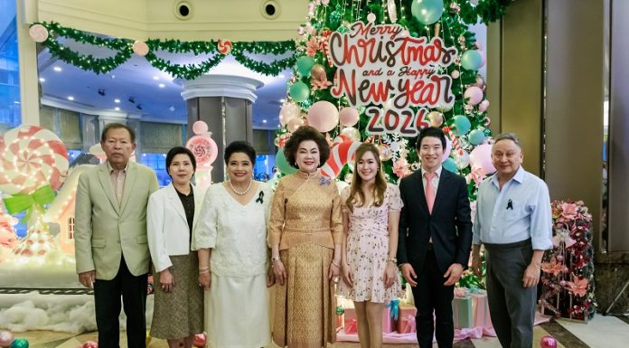 พิธีเปิดไฟต้นคริสต์มาส ประจำปี 2568 ณ โรงแรมเดอะ เบอร์เคลีย์ ประตูน้ำ