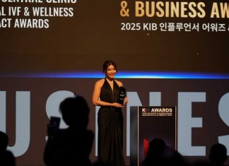 ผงาดเวทีโลก! Bangkok Central Clinic IVF & Wellness ศูนย์รักษาผู้มีบุตรยากครบวงจร รับรางวัลอันทรงเกียรติ Bangkok Central Clinic The Global IVF & Wellness Impact Awards ตอกย้ำความสำเร็จและความเชี่ยวชาญด้านเทคโนโลยีในการรักษาผู้มีบุตรยากระดับนานาชาติ