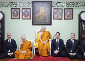 ดร. ฮาราลด์ ลิงค์ เข้าพิธีอุปสมบท ได้รับฉายา “วรญาโณ” เข้าเฝ้าสมเด็จพระสังฆราช ณ วัดราชบพิตร