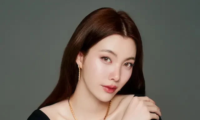 บุลการีต้อนรับ ออม-กรณ์นภัส ในฐานะ Friend of the House ประเทศไทย