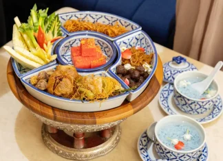 คลายร้อน เย็นฉ่ำชื่นใจ กับข้าวแช่โบราณ โรงแรมเซ็นทาราแกรนด์ฯ เซ็นทรัลเวิลด์